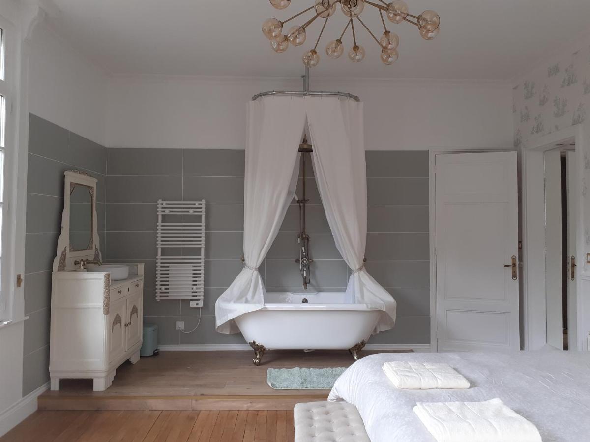 Bed and Breakfast Manoir De Camblain Exterior foto